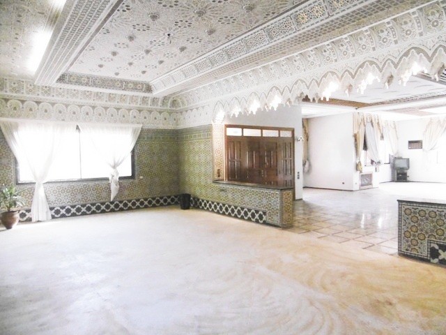 Belle villa à vendre de 1317 m² Ain Diab