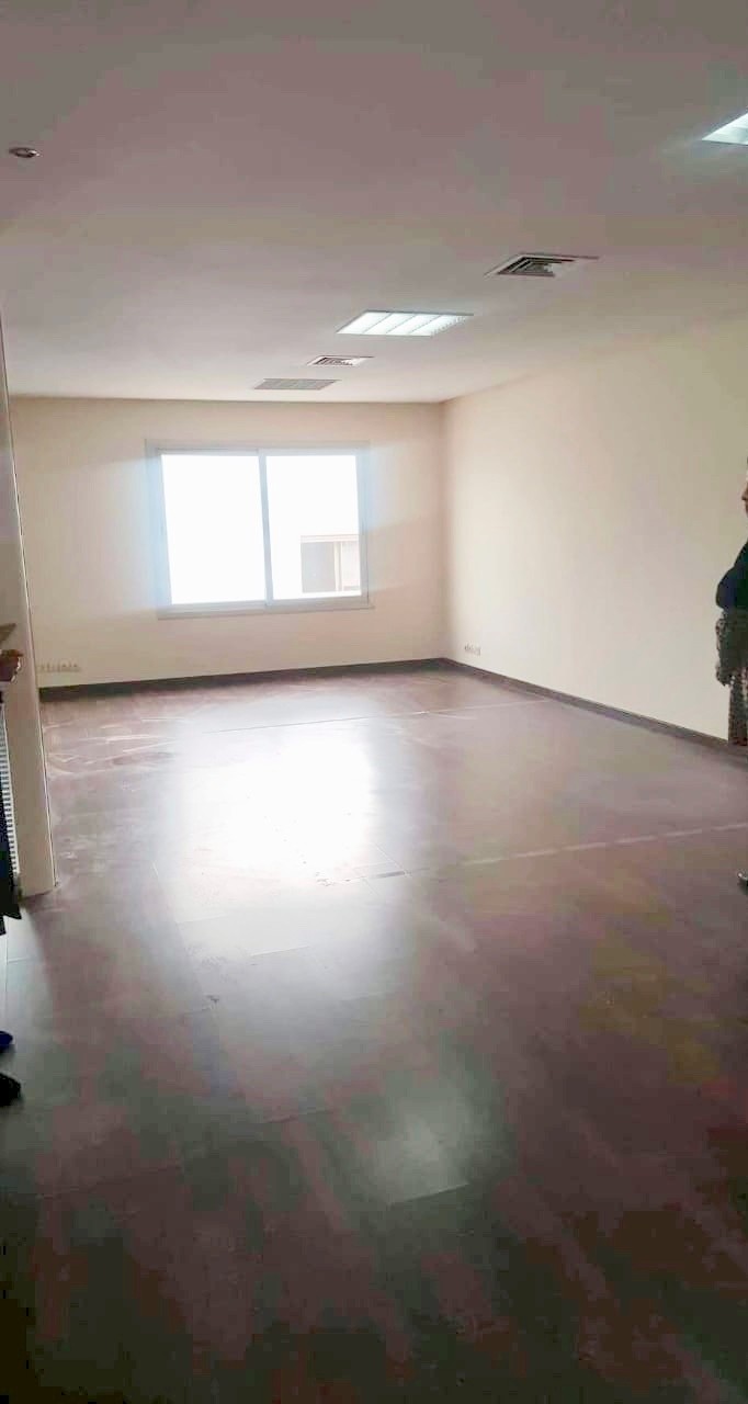 Plateau de bureau à louer de 64 m² Abdelmoumen