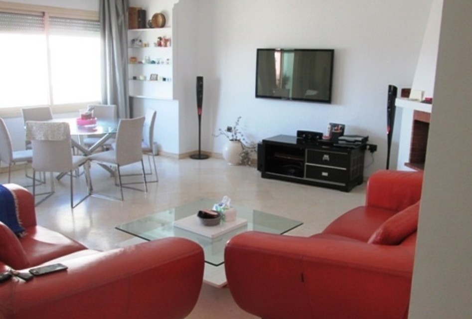 Bel appartement de 198 m² - Bourgogne — 6