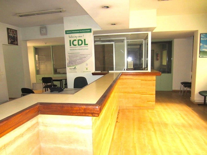 Immeuble de bureau à vendre de 1094 m² - 2 Mars — 2