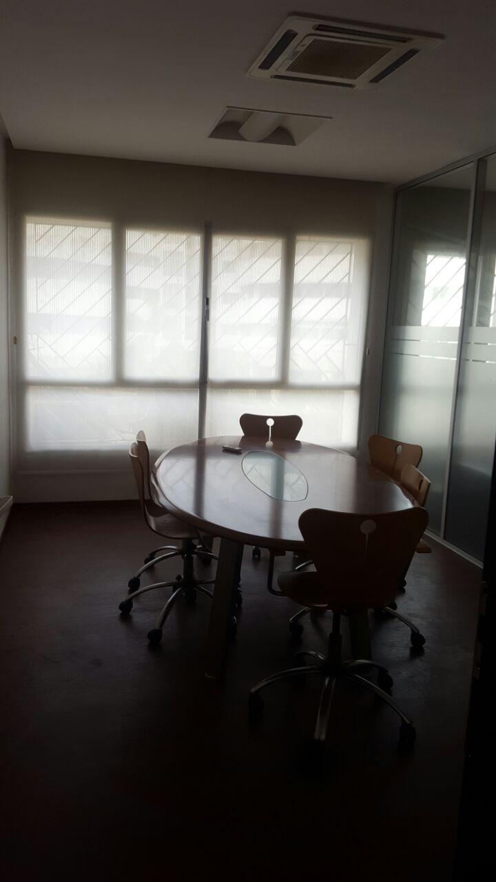 Opportunité bureau à prendre — 4
