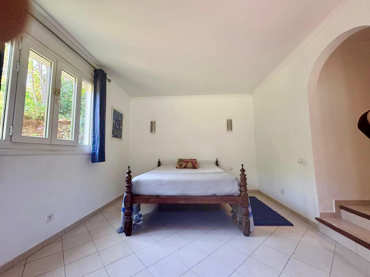 Villa 1100 m² à Oasis — 8