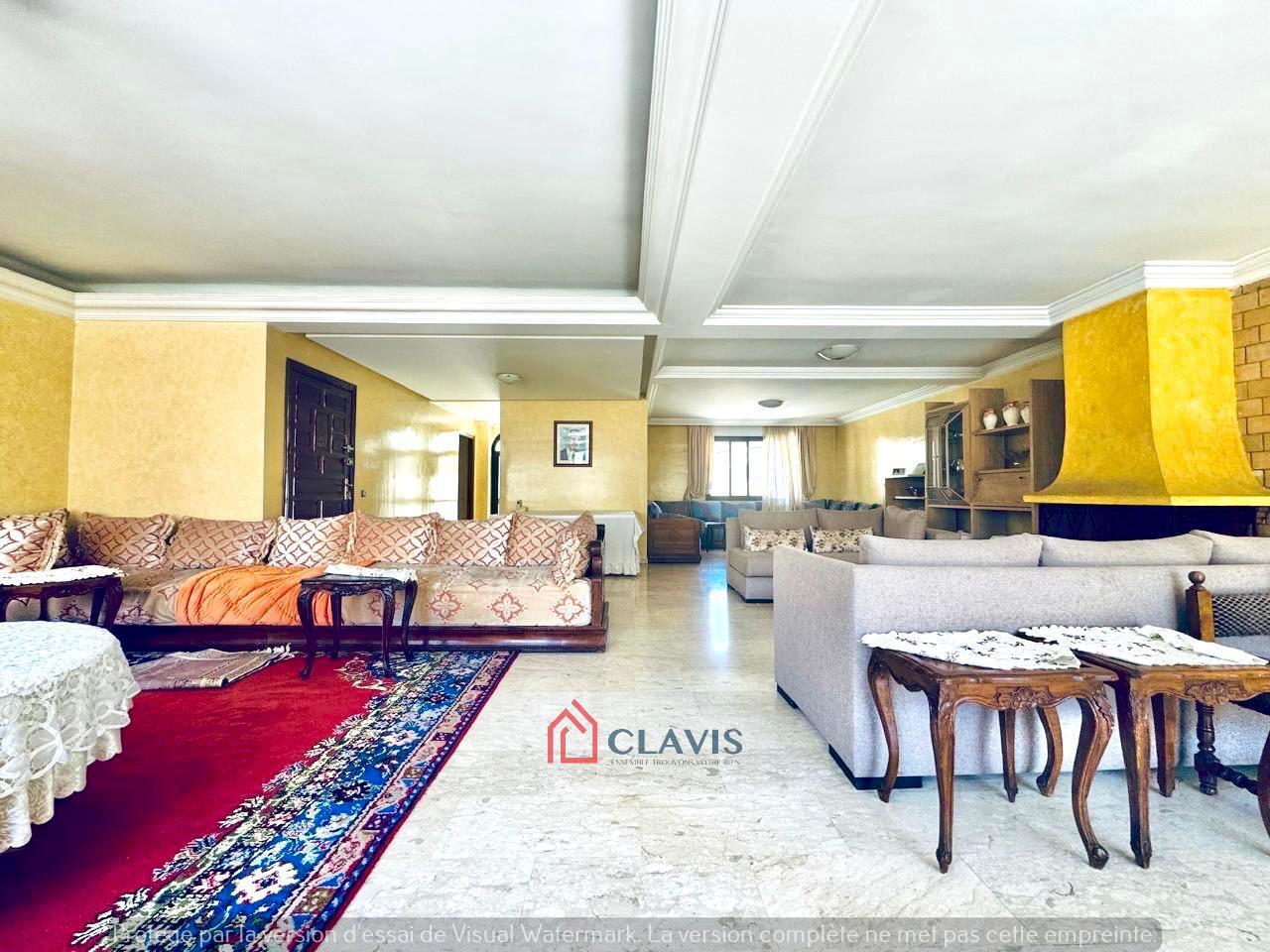 Appartement en hauteur au quartier des Hôpitaux — 3