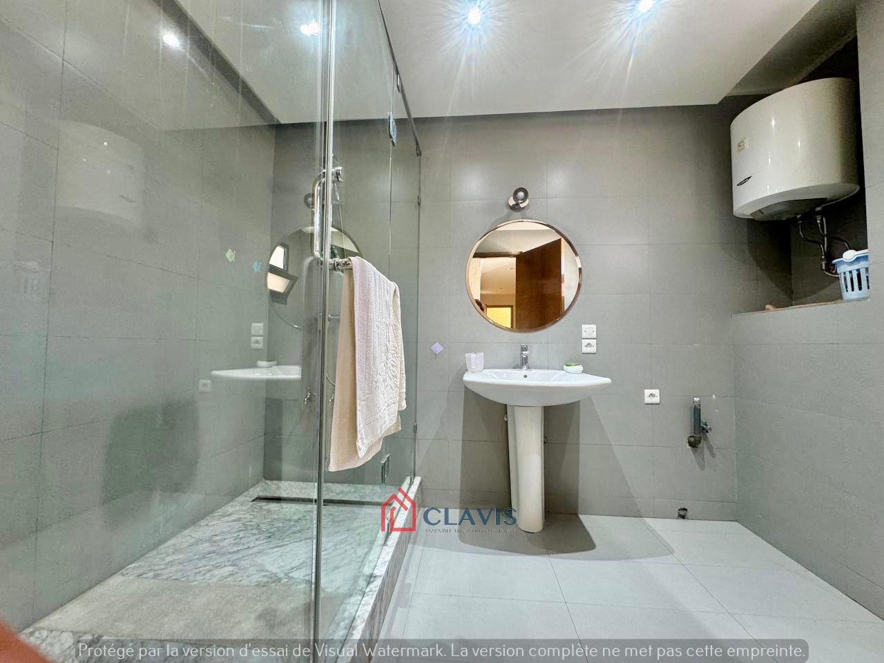 Bien 438 m² à Quartier des Hôpitaux — 10
