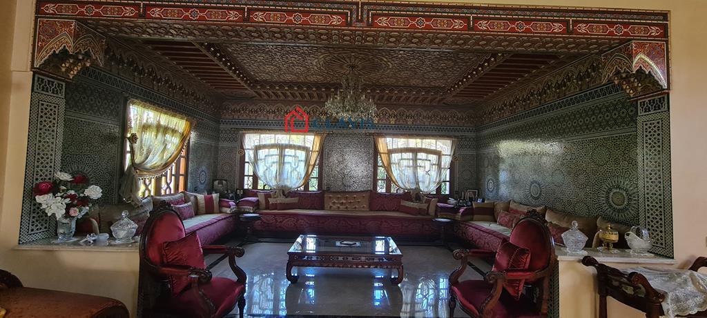 Villa à vendre laymoune — 2