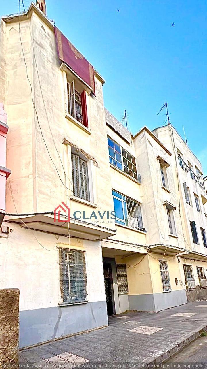 Immeuble bâti 183 m² derrière Place de Verdun
