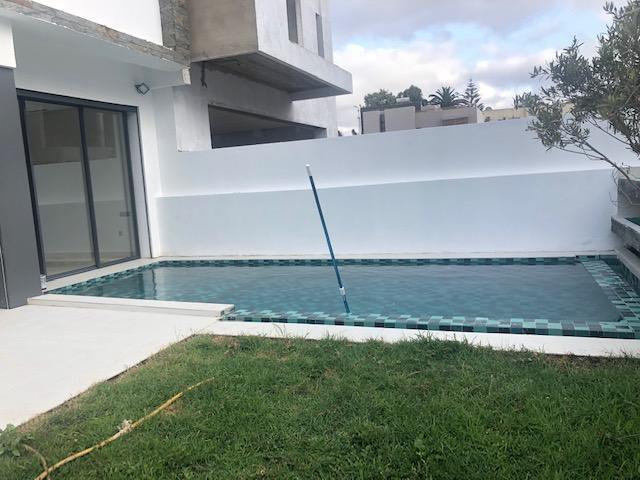 Villa 400 m² à Ain Diab — 2