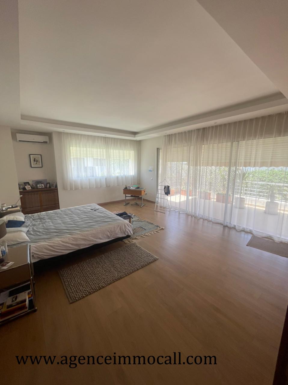 Villa à louer au quartier SOUISSI-Rabat — 4