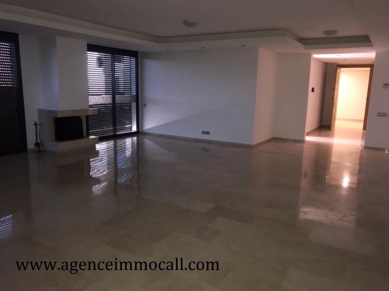 Bel appartement en location situer à SOUISSI — 2