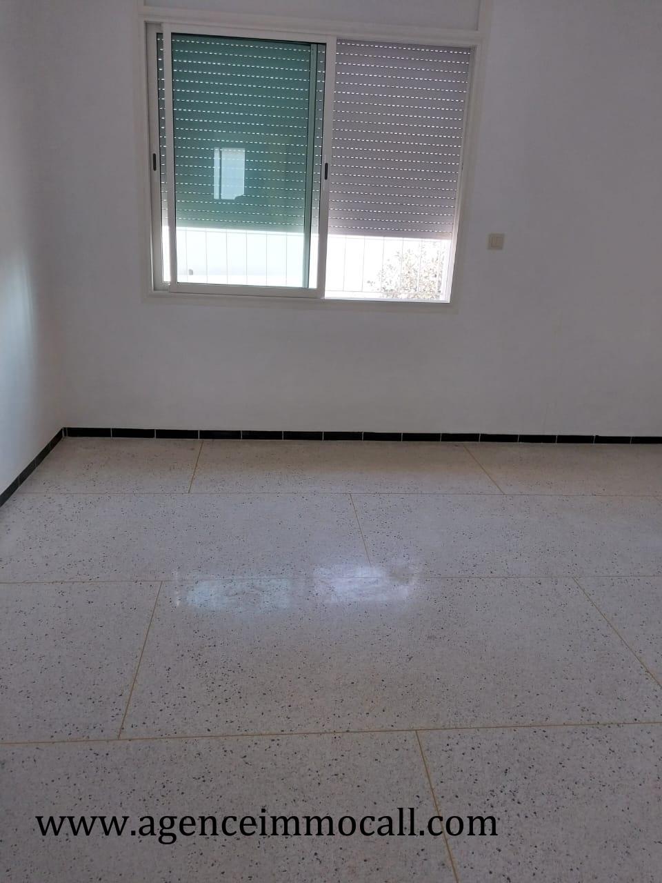 Etage Villa en location à Mabella Rabat — 6