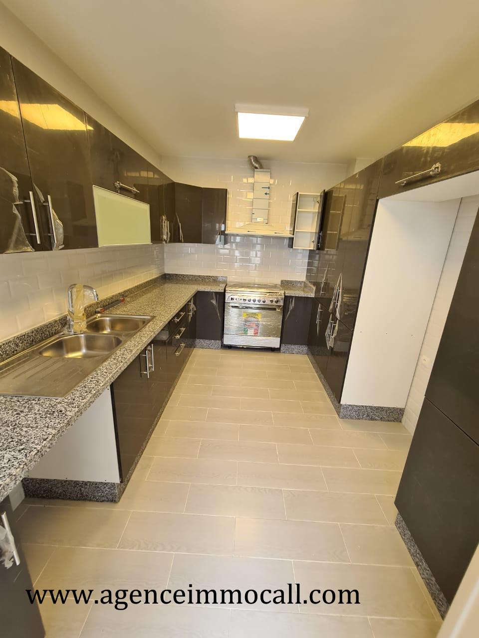 Villa 470 m² à Agdal — 9