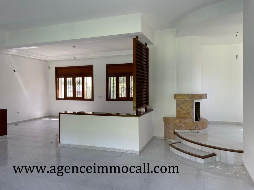 Belle Villa en location à Hay Riad — 2