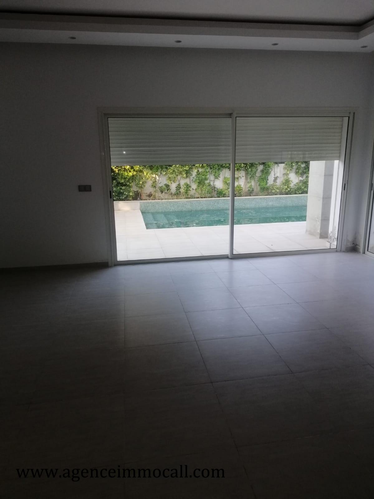 Villa de luxe à louer située à ELMENZEH - Rabat — 3