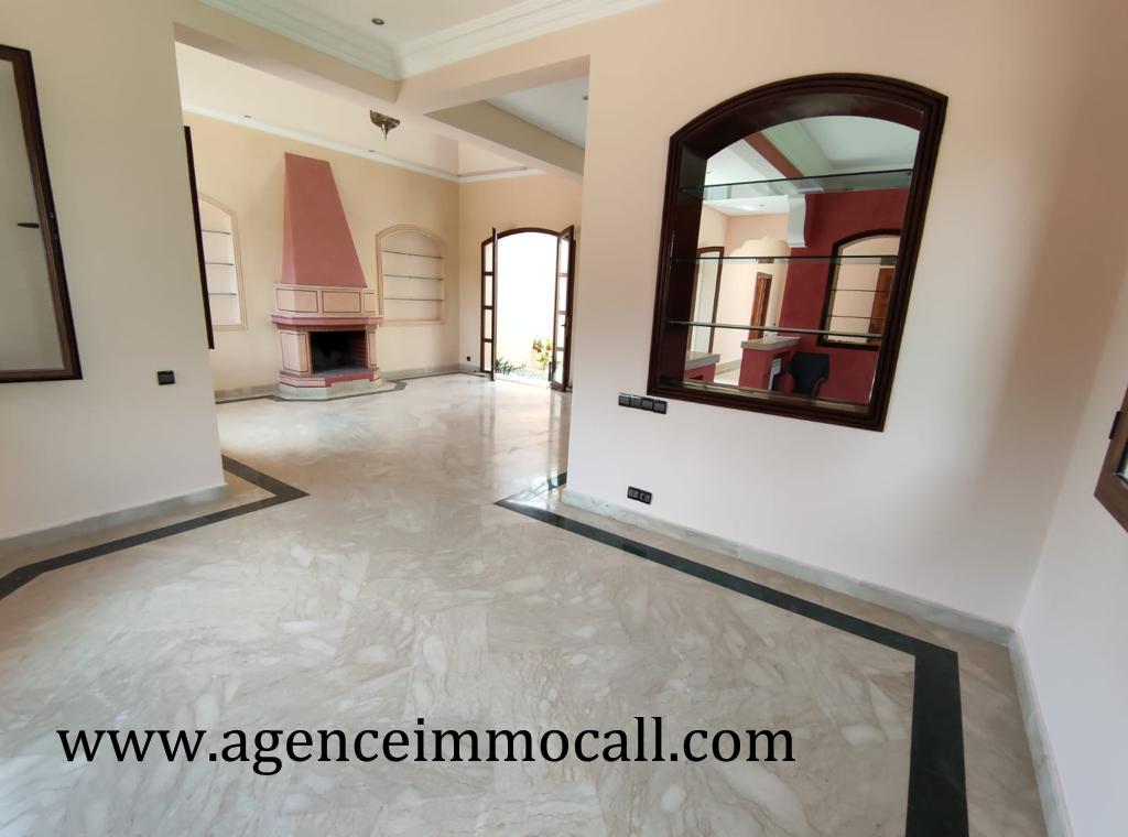 Villa de luxe à louer située à SOUISSI - Rabat — 6