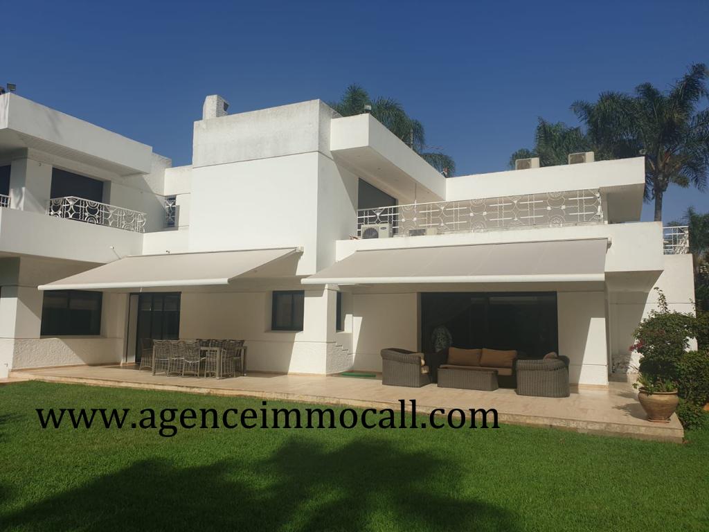 villa à vendre à souissi