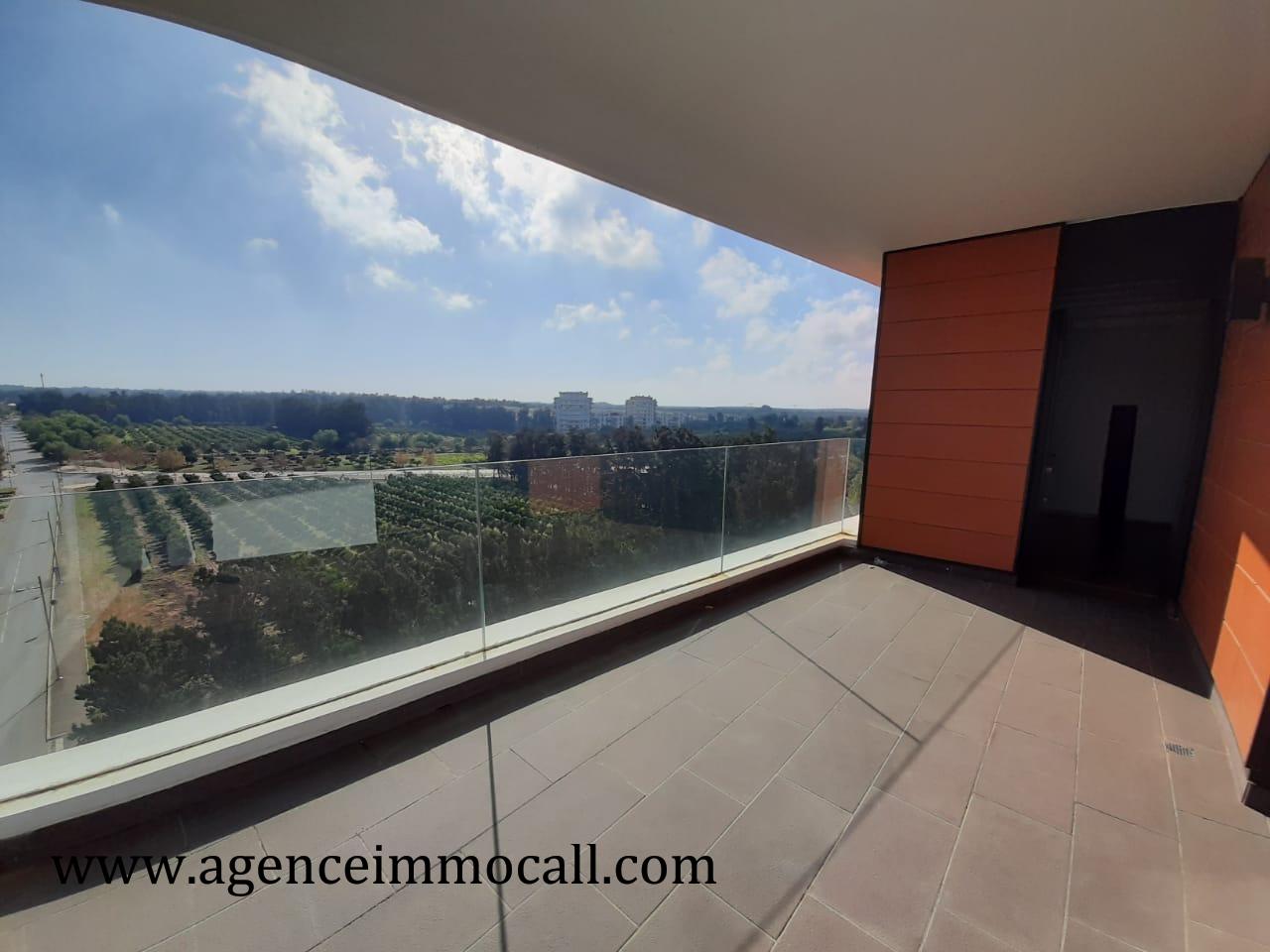Superbe Appartement en Location situé à Souissi