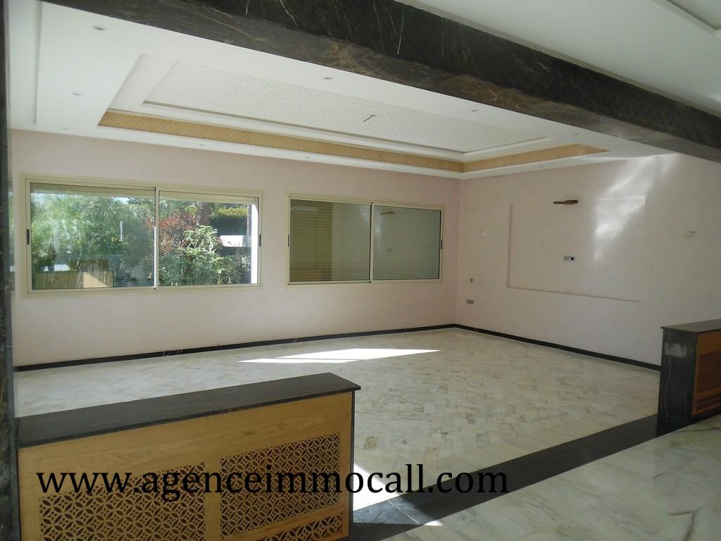 Villa à louer au quartier SOUISSI-Rabat — 2