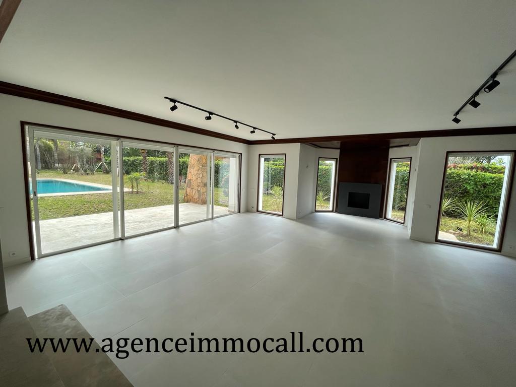 Splendide villa en location à SOUISSI — 3