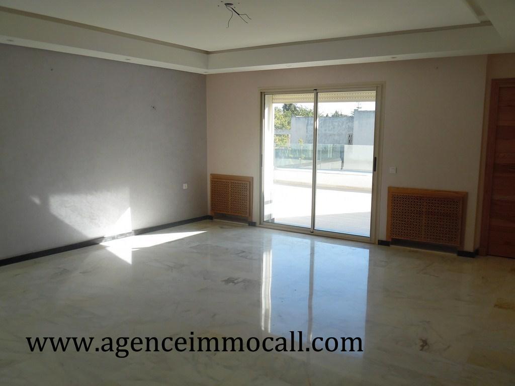 Villa à louer au quartier SOUISSI-Rabat — 6