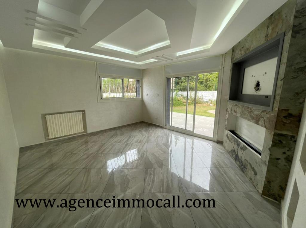Villa de luxe à louer située à SOUISSI