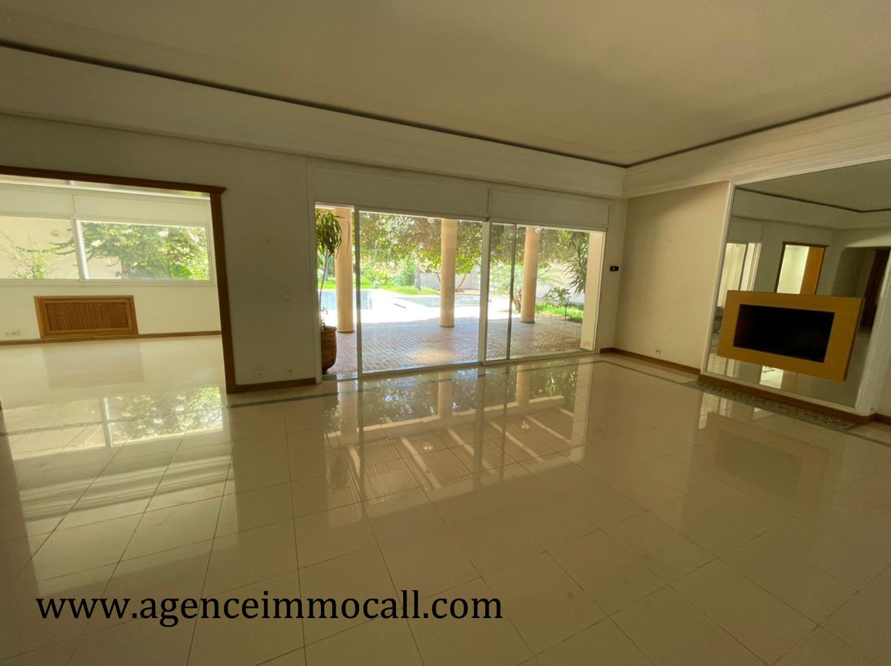 Villa en location située à SOUISSI — 3