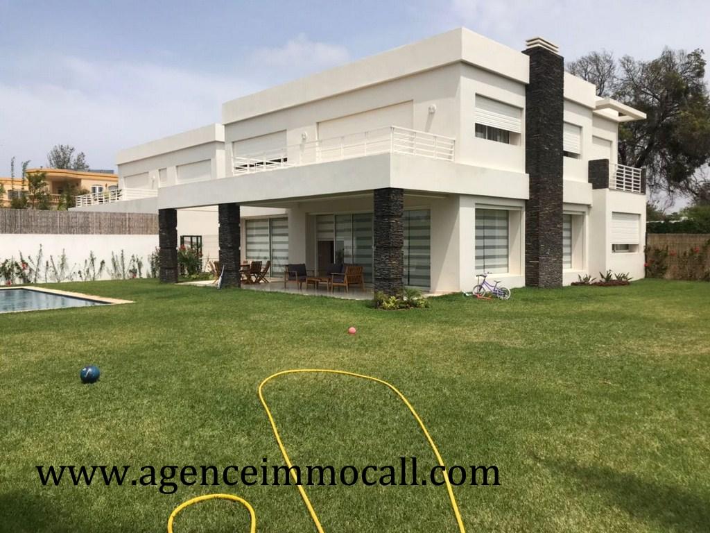 Villa à louer située à SOUISSI - Rabat