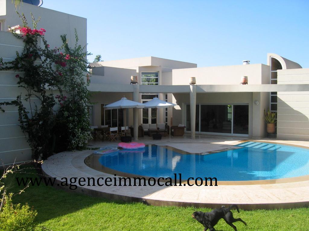 Villa à louer au SOUISSI-Rabat