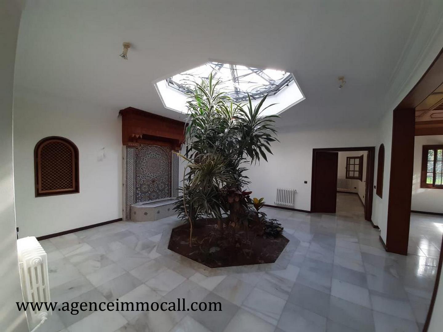 Belle villa en location à SOUISSI — 6