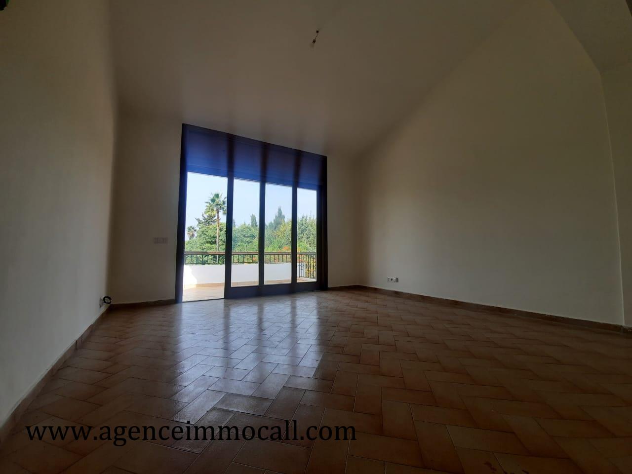 Villa de luxe à louer située à SOUISSI - Rabat — 6