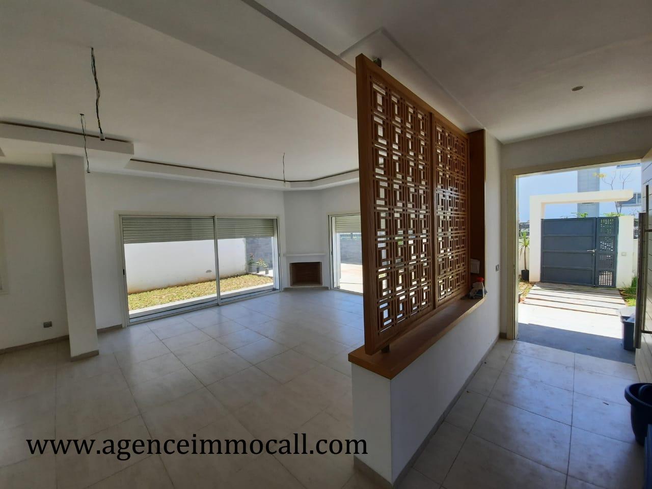 Villa à louer à Basatine El Menzeh — 3