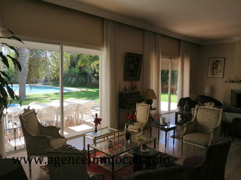 villa à vendre située à SOUISSI-Rabat — 3