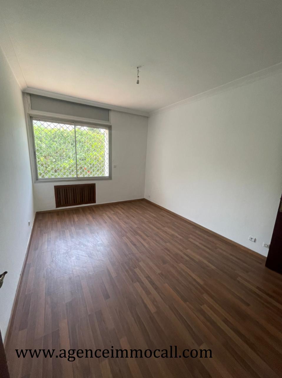 Villa de luxe à louer située à SOUISSI - Rabat — 6