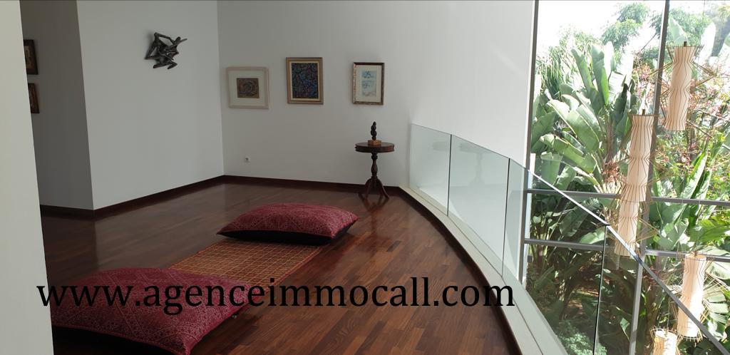 Villa à VENDRE au quartier SOUISSI-Rabat — 4