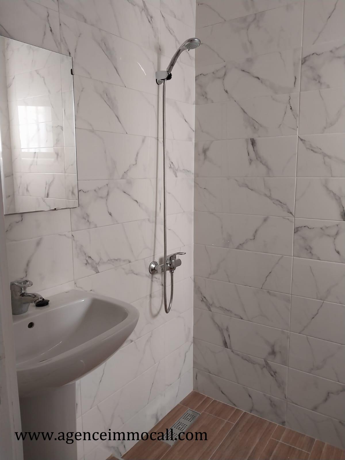 Studio entièrement rénové en location à Agdal — 4