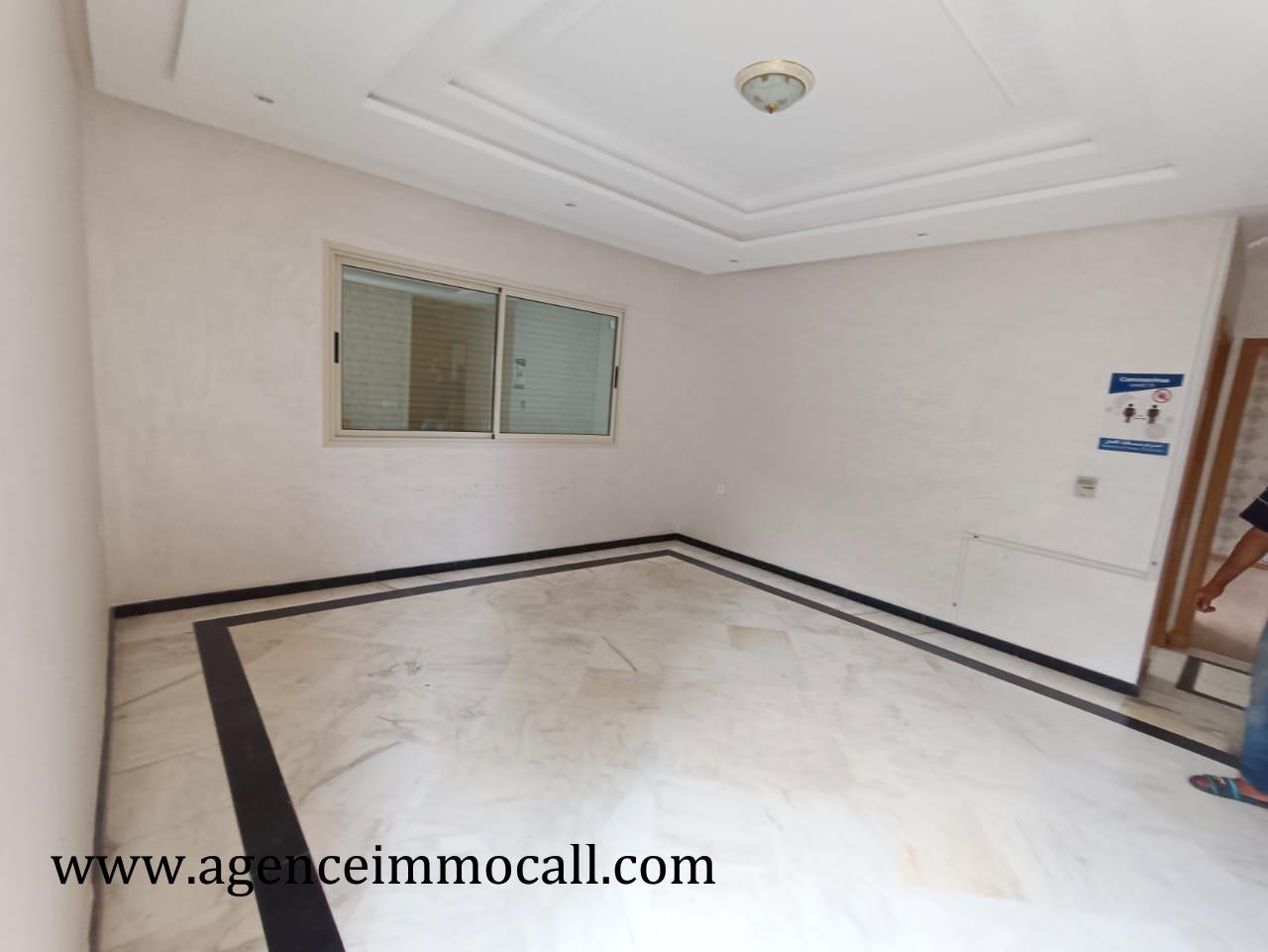 Villa usage bureau en location à SOUISSI — 5