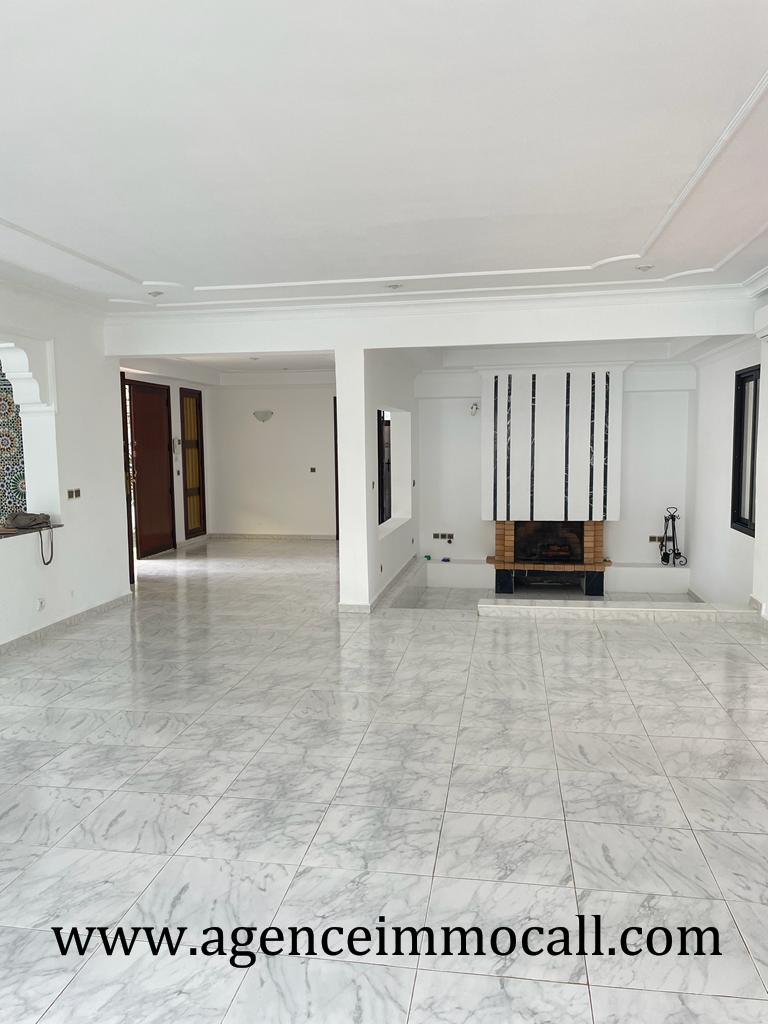 Villa à louer au quartier SOUISSI-Rabat — 5