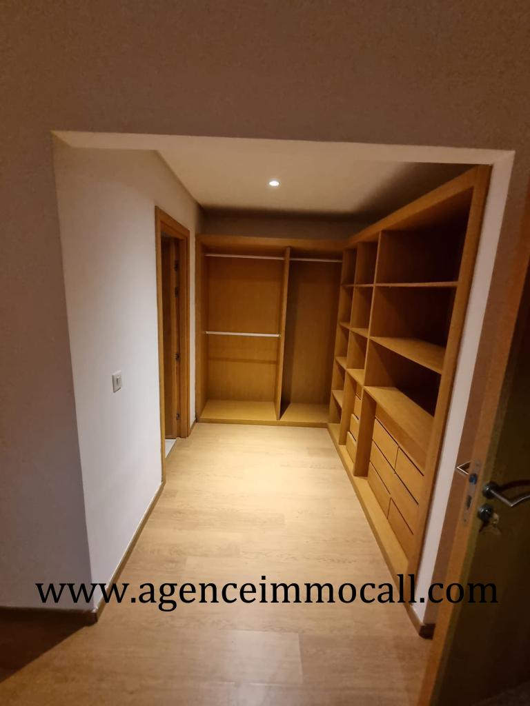 Villa 460 m² à El Menzeh — 5