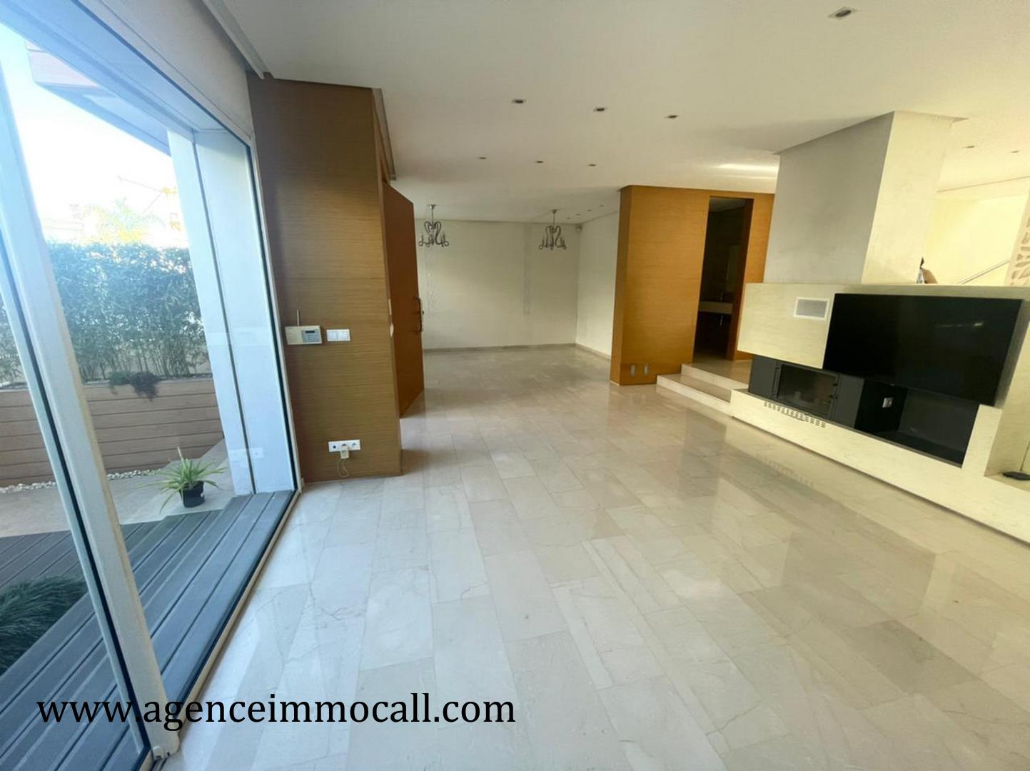 Villa en location à Hay Riad-Rabat — 3