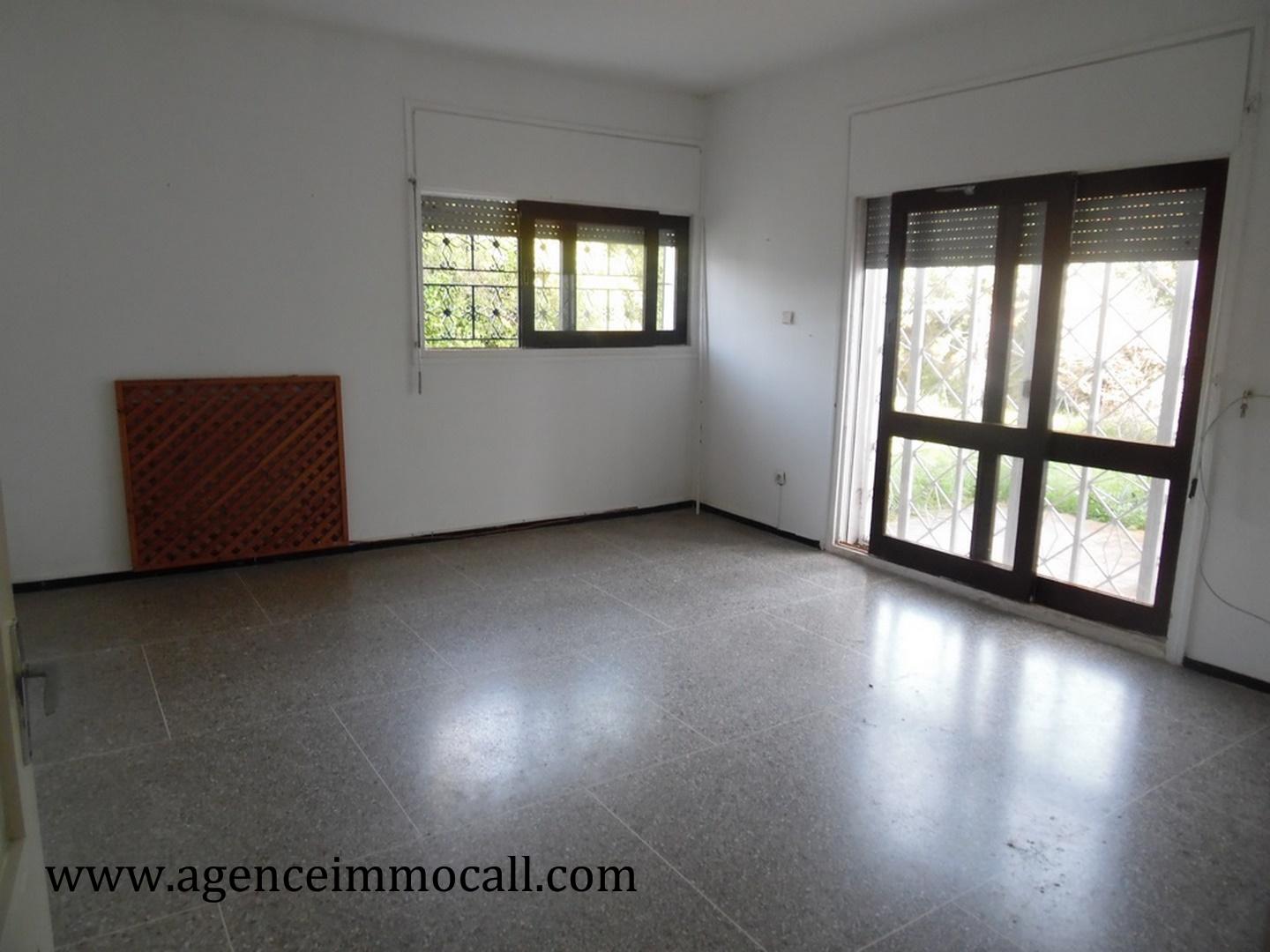 Villa à louer au quartier SOUISSI-Rabat — 3