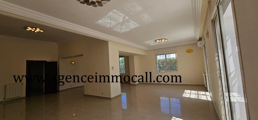 Villa 1024 m² à Agdal — 6