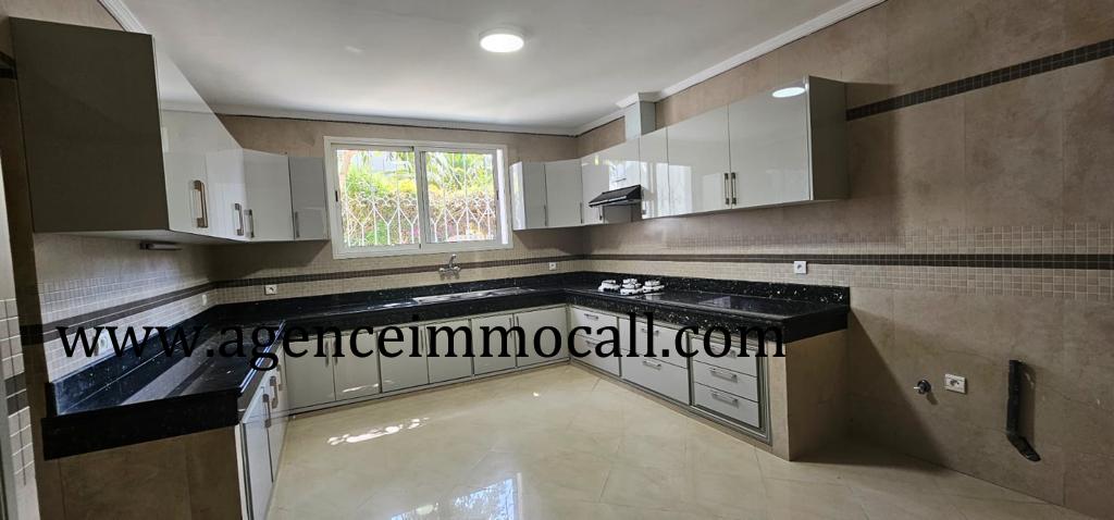 Villa 1024 m² à Agdal — 10