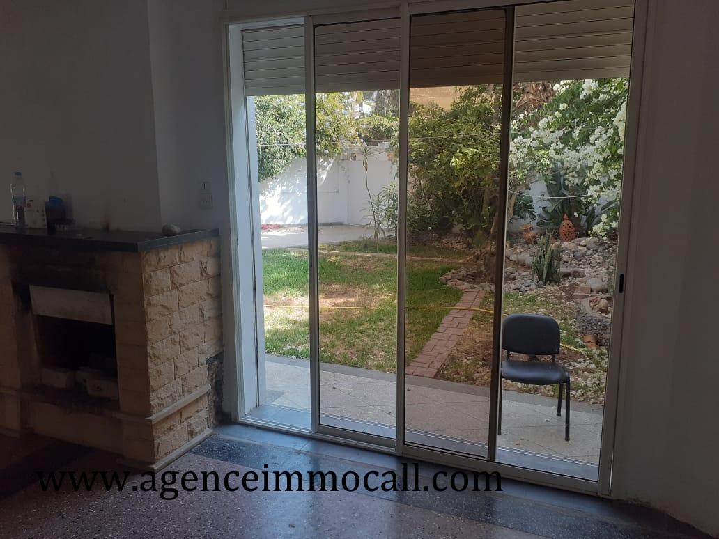 Villa à vendre située à Agdal-Rabat — 5