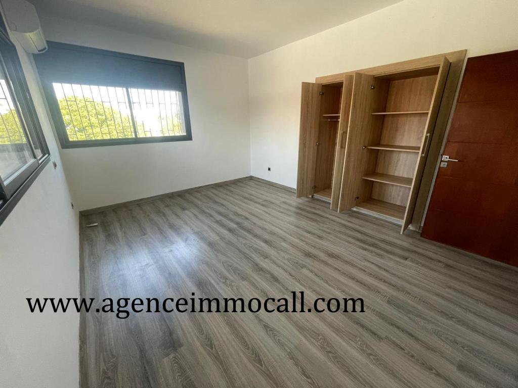 Villa en location à Souissi - Rabat — 6
