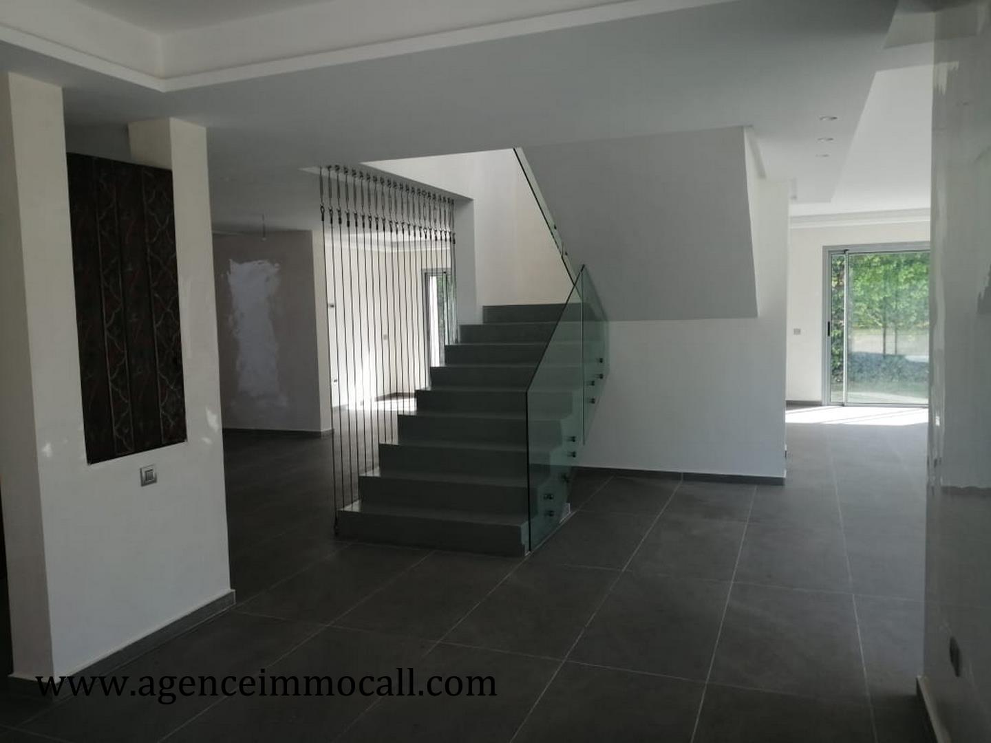Haut Standing Villa en location à SOUISSI - Rabat — 6