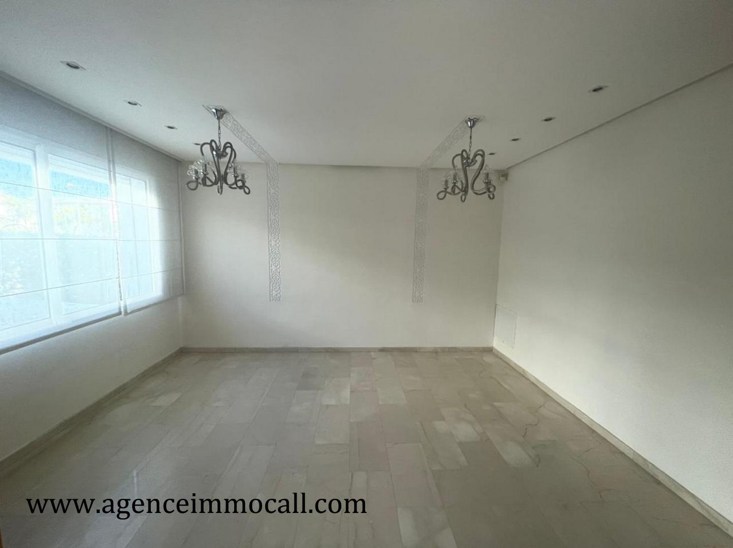 Villa en location à Hay Riad-Rabat — 6