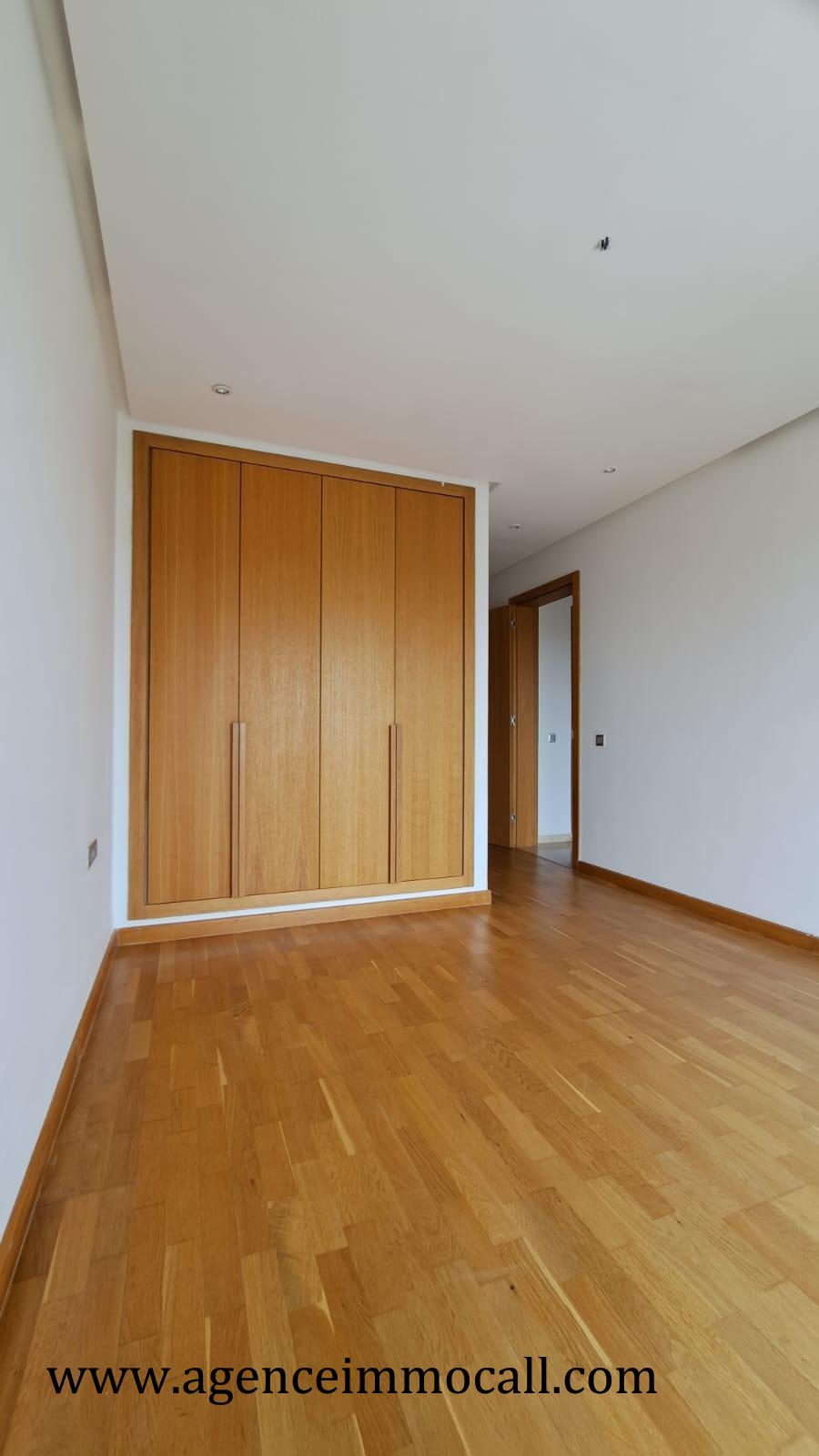 Splendide appartement en location à SOUISSI — 3