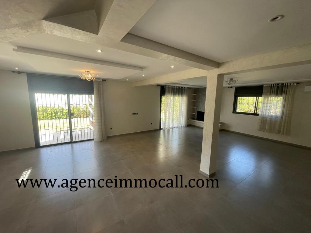 Villa en location à Souissi - Rabat — 2