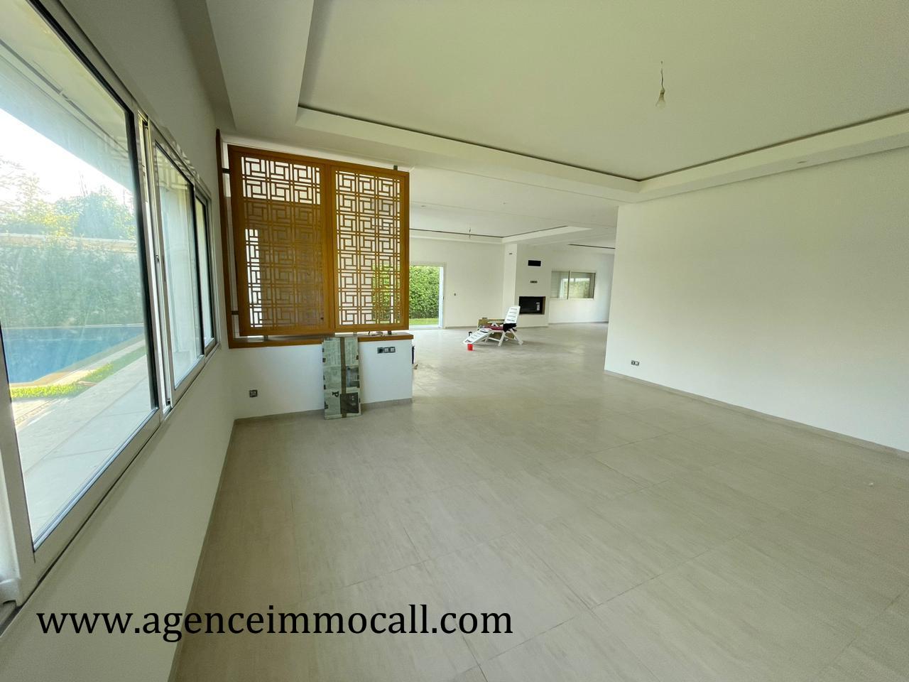 Villa de luxe à louer située à SOUISSI — 2