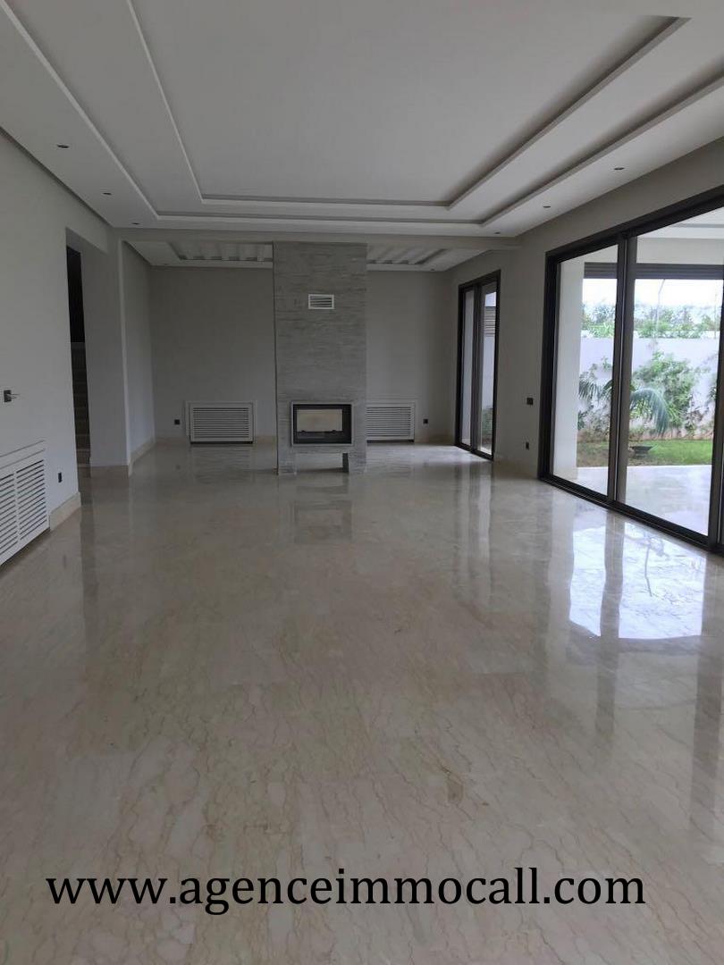 Villa de 1000 m² en location à Souissi — 5