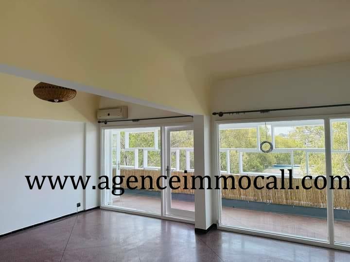 Appartement en location à Agdal — 4